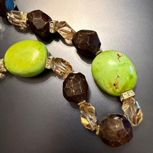 Chunky Green Stone & Faceted Beaded Statement Necklace - Picture 8 of 10